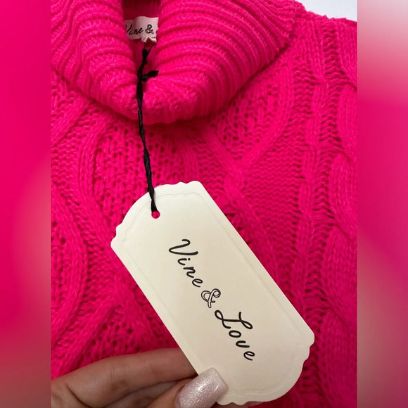Vine & Love hot pink shoulder-less sweater - NWT - Picture 5 of 5